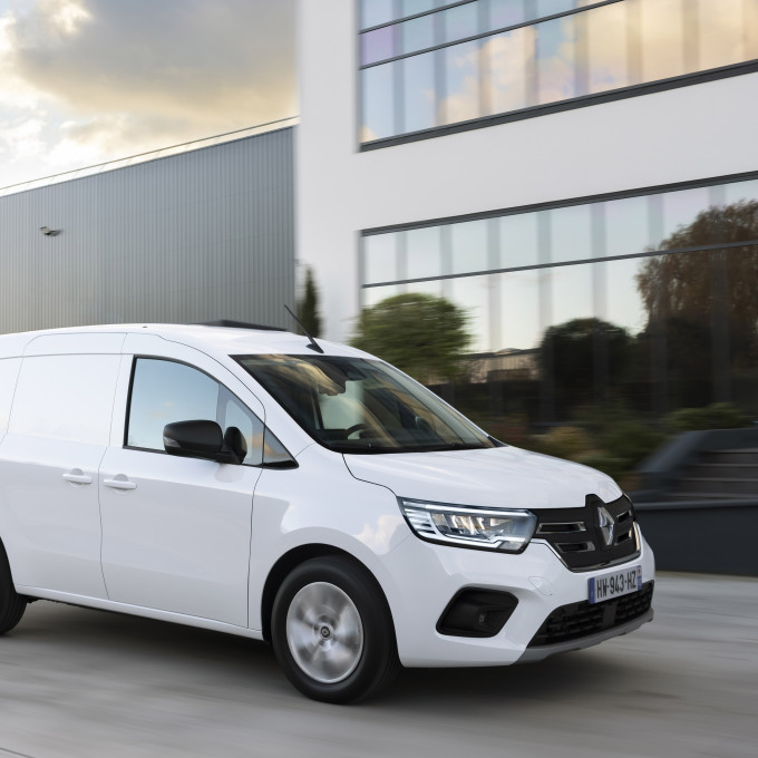 03 Renault vernieuwt elektrisch bedrijfswagenaanbod met nieuwe Kangoo en Master E Tech electric