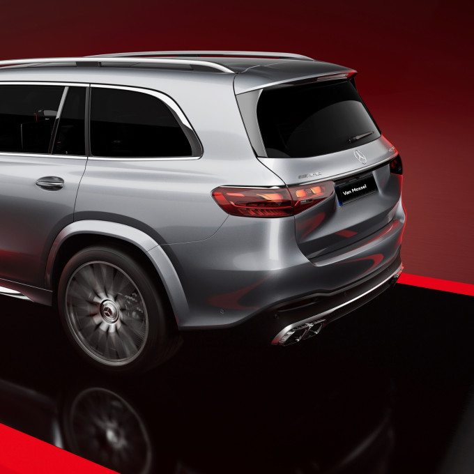 Mercedes AMG GLS 63 4MATIC+ 1