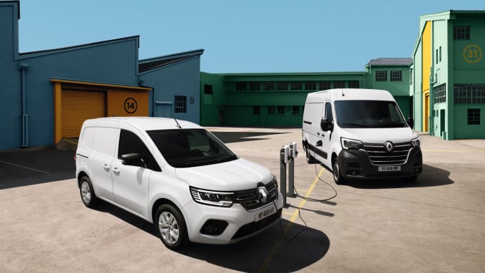 01 Renault vernieuwt elektrisch bedrijfswagenaanbod met nieuwe Kangoo en Master E Tech electric kopie 2