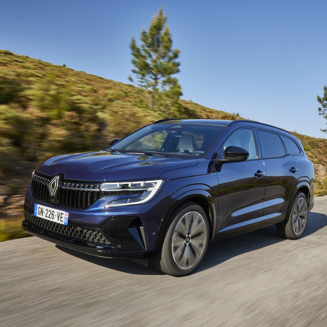 01 Rijden met de nieuwe Renault Espace zelfde DNA nieuwe generatie