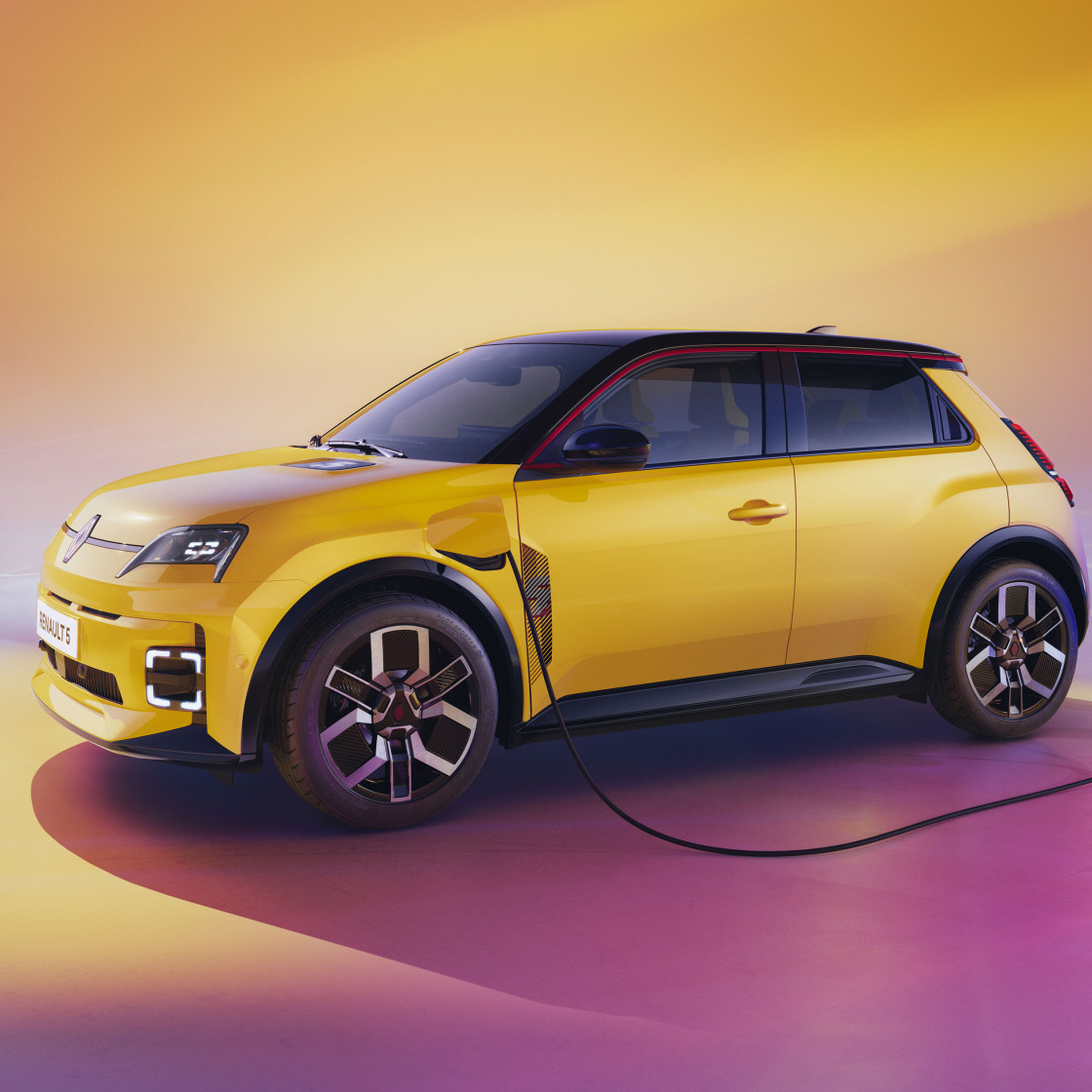 05 De nieuwe Renault 5 E Tech electric het elektrische en Renaulutionaire popicoon