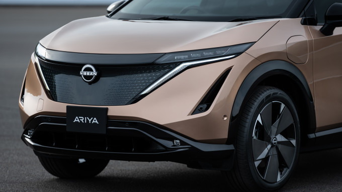 Nissan Ariya exterior front 5